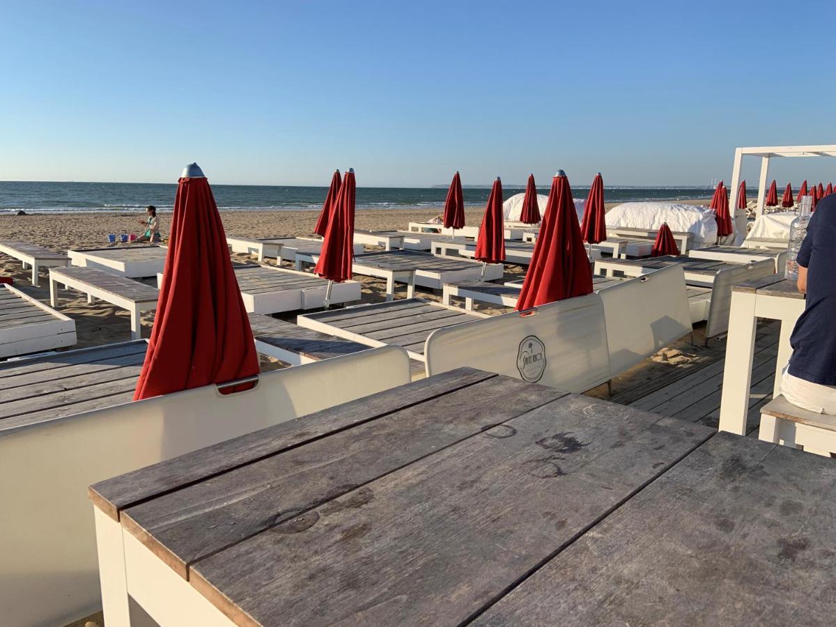 Grand Rez De Jardin-Terrasse Avec Vue Sur La Mer - 2 Chambres Блонвіль-сюр-Мер Екстер'єр фото